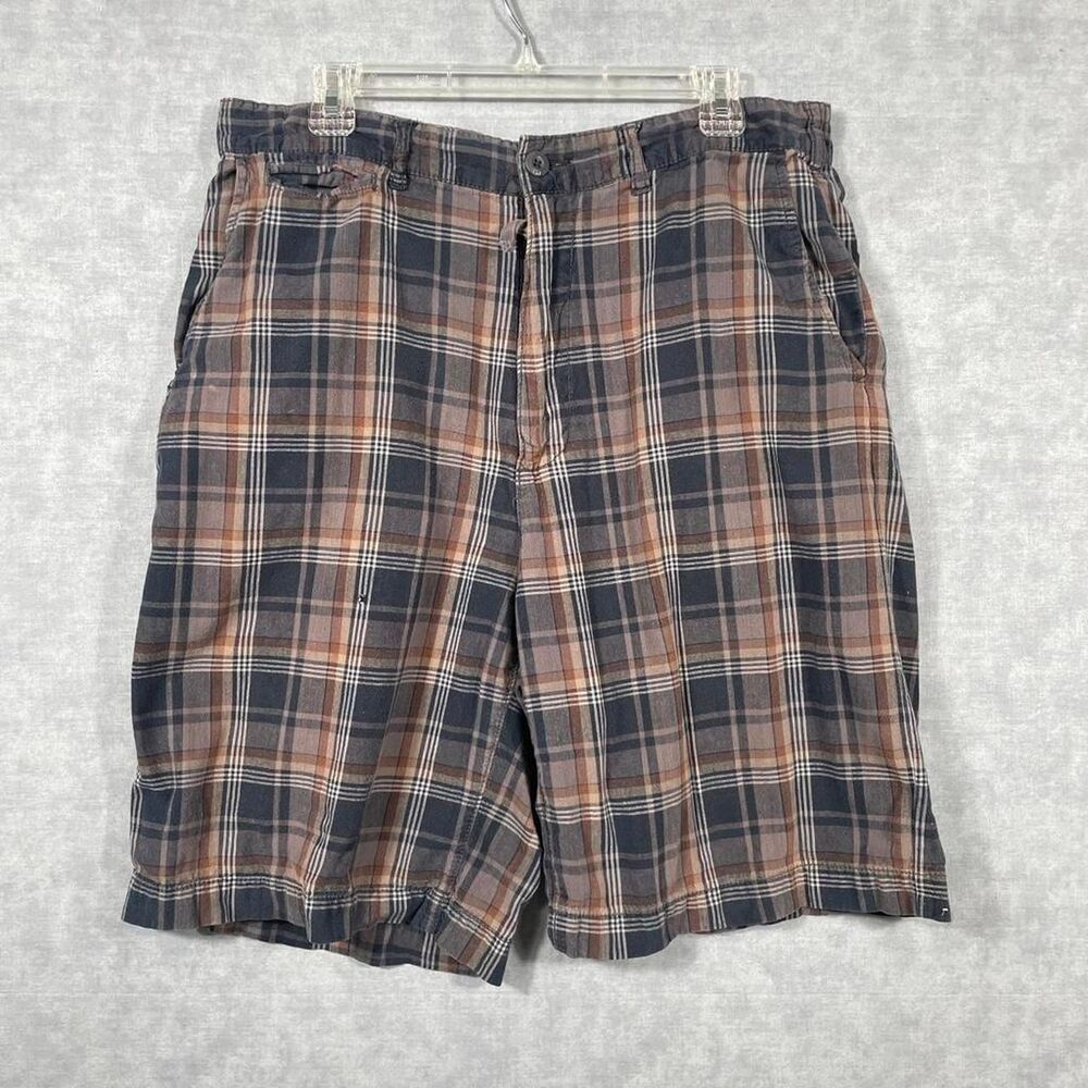 Vintage Union Bay plaid shorts.